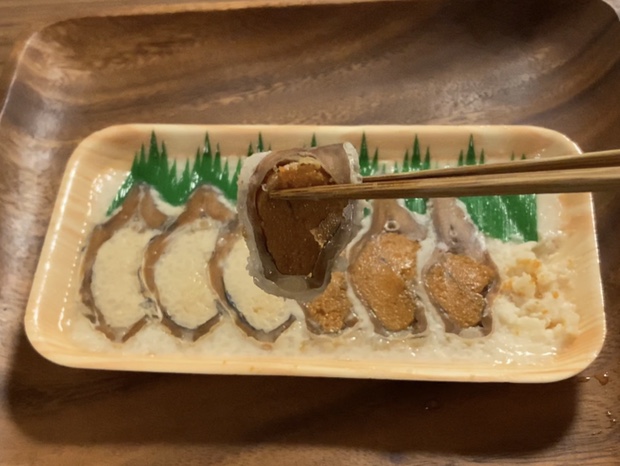 鮒寿司を試食する