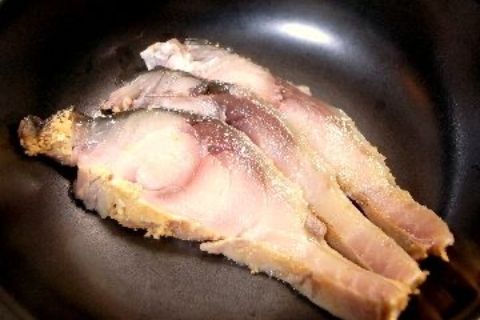 へしこの刺身