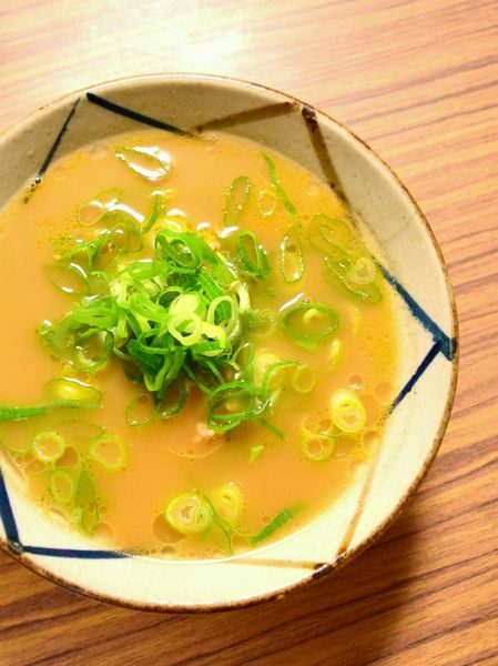 ラーメン化ご飯のとんこつ醤油ラーメン風