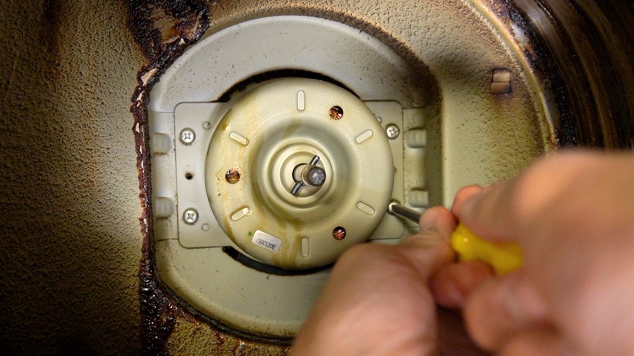 モーターを取り外す